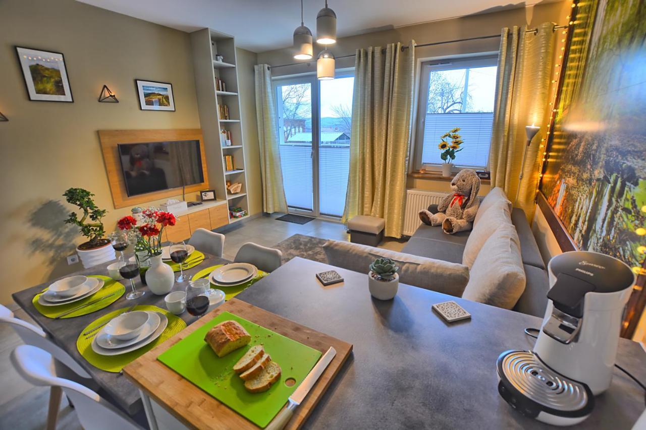 Apartament Diamentowy レスコ エクステリア 写真